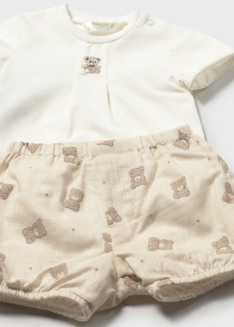 Conjunto Pantalon Corto Estampado Y Camiseta