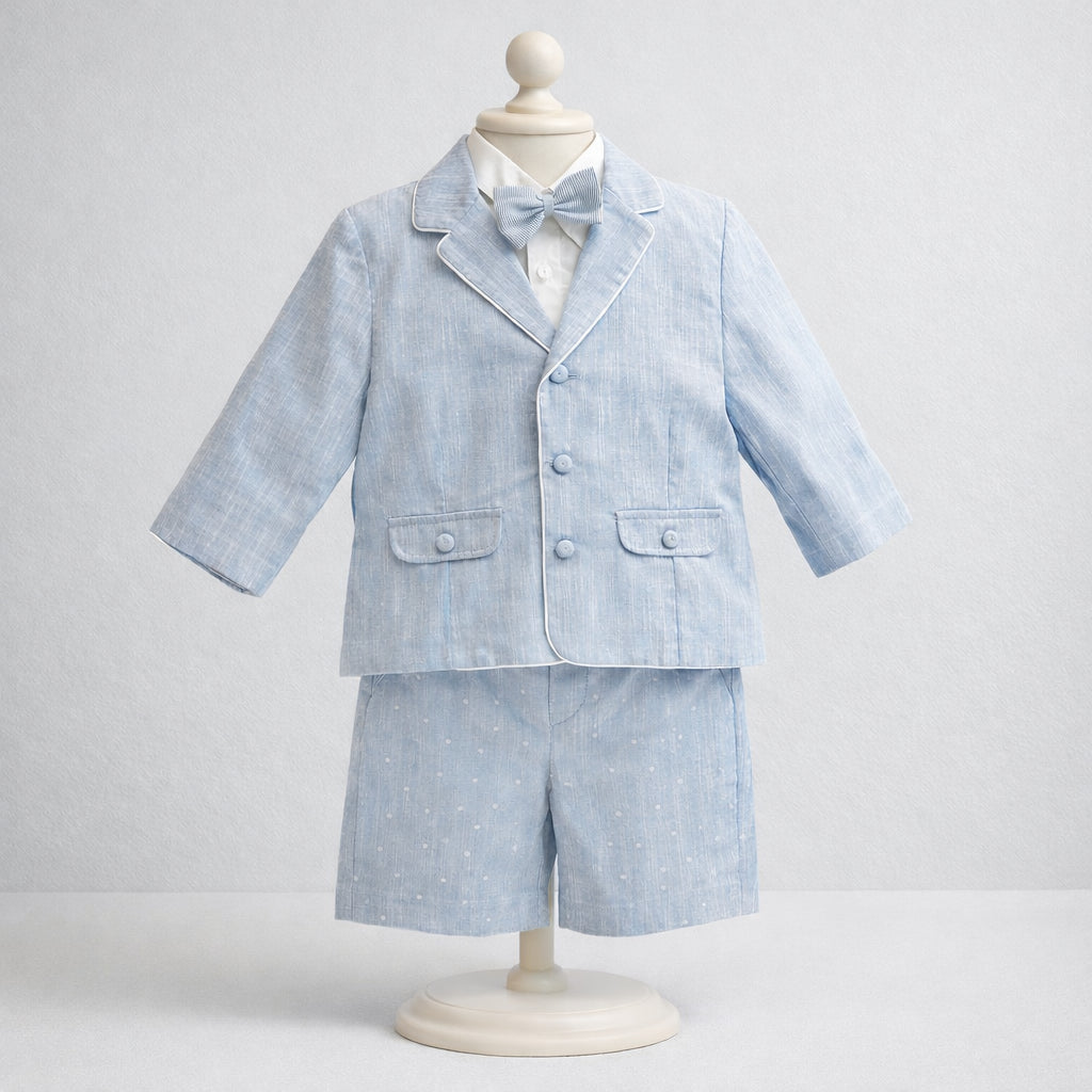 Conjunto de ceremonia azul claro para niño con blazer, camisa, bermuda y corbatín