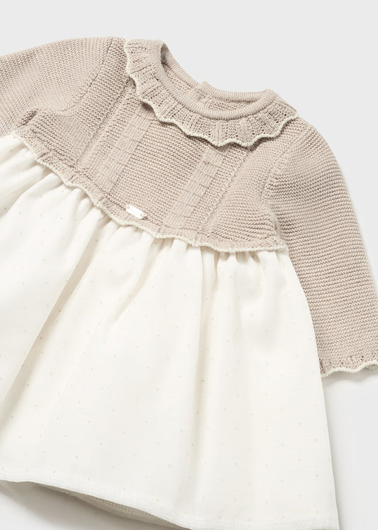 Vestido combinado beige y marfil para bebé niña – Mayoral