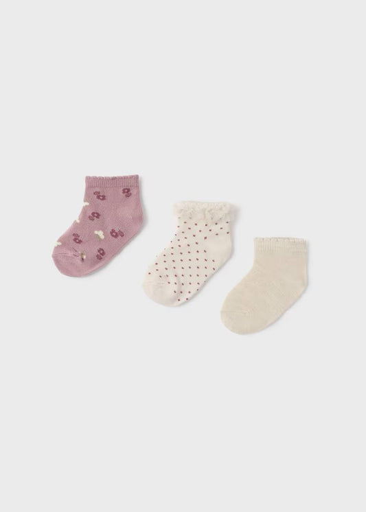 set-3-calcetines-ondas-bebe-petalo-XL-4 (1) 24621 – 54.000