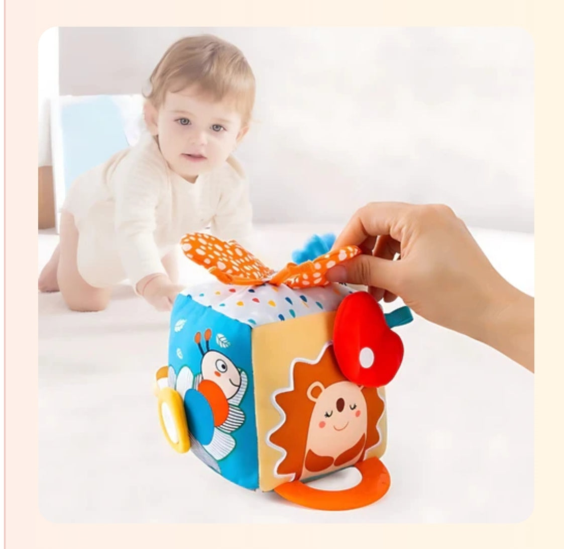 Cubo sensorial para bebé