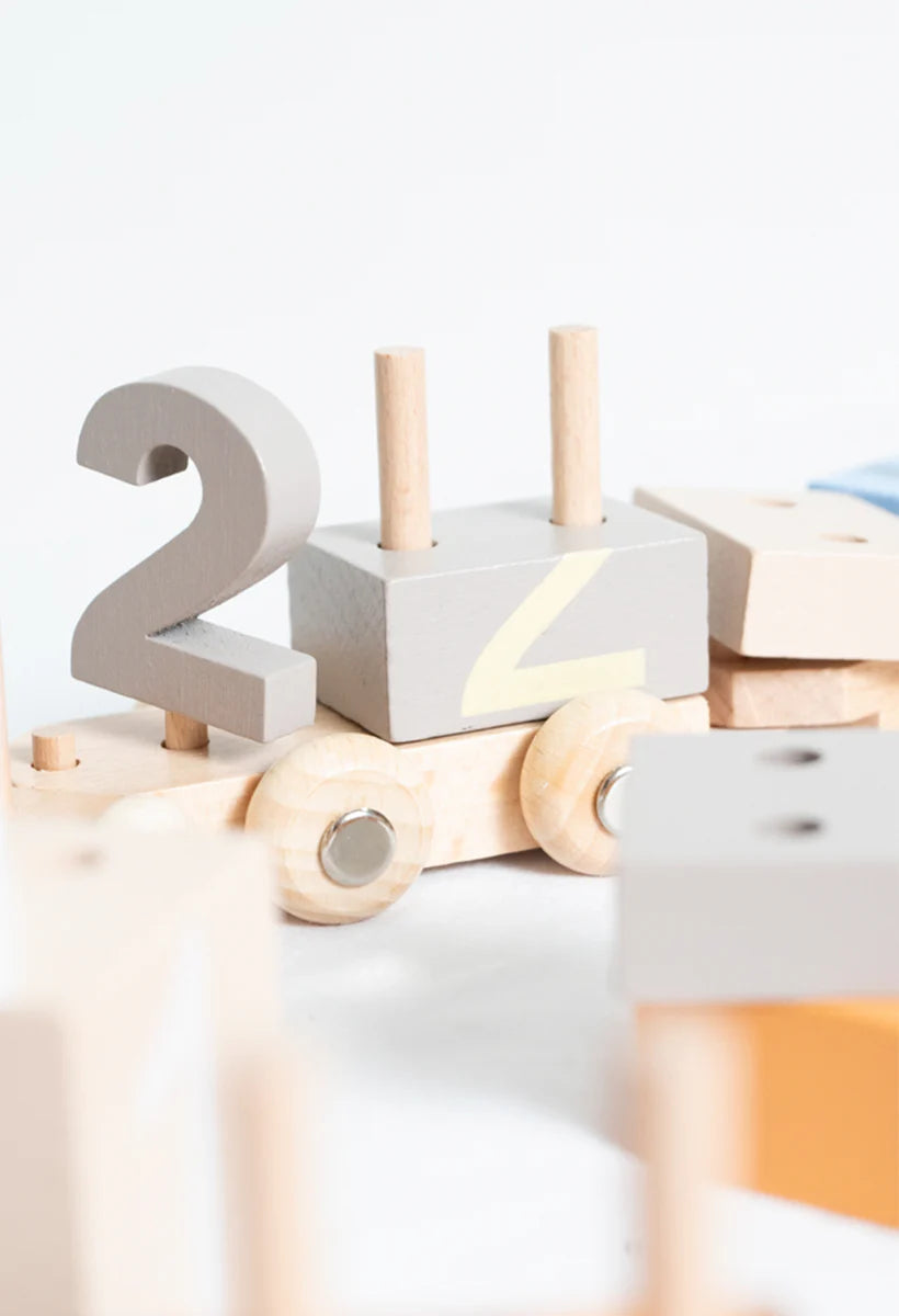 Tren didáctico Montessori de madera