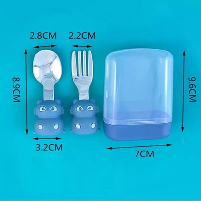 Cubiertos metálicos con mango de silicona
