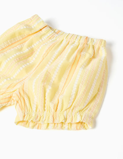 Conjunto con short para bebé niña – Amarillo