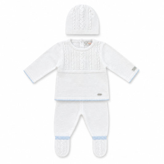 Conjunto tejido blanco para bebé niño blanco con detalles azules, pantalón con pie y gorro – Bebita