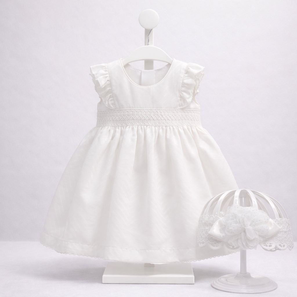 Vestido de bautizo para bebé niña blanco con smock y balaca