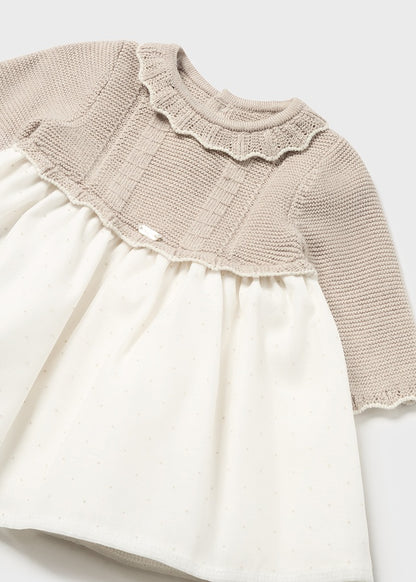 Vestido combinado beige y marfil para bebé niña – Mayoral