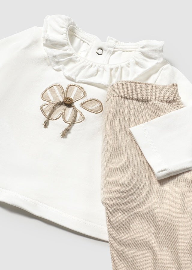Conjunto tejido rosa para bebé niña con blusa, chaqueta y pantalón – Mayoral