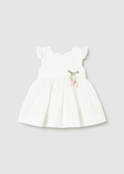 Vestido de ceremonia para bebé niña marfil con lazo verde y flores rosadas Mayoral